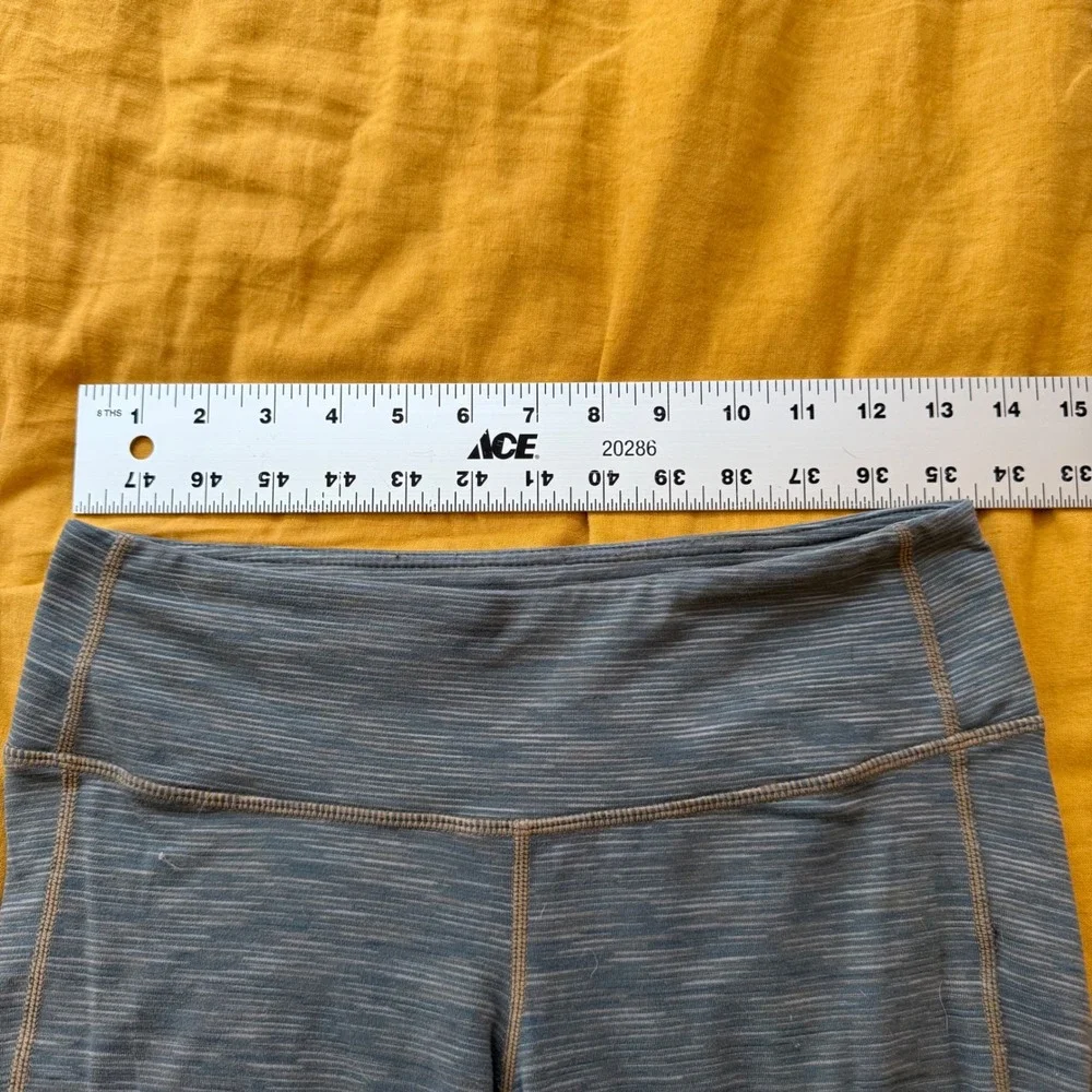 Athleta Womens Gray Space‎ Dye Cropped Leggings Capri Yoga Pants Size S